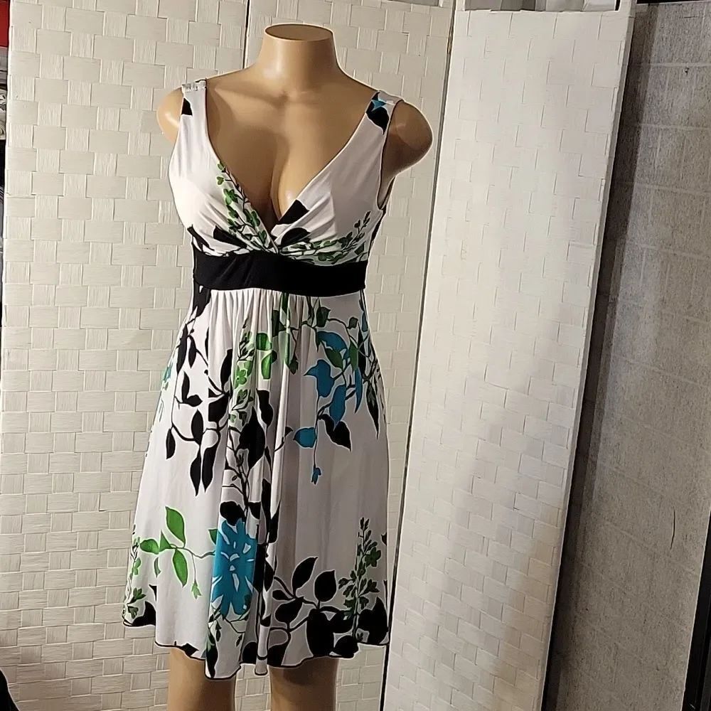 SPEECHLESS WOMEN"S MULTICOLOR SLEEVELESS DEEP V-NECK DRESS